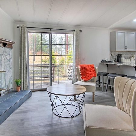 Cozy Asheville Cottage With Grill And Fire Pit! Kültér fotó